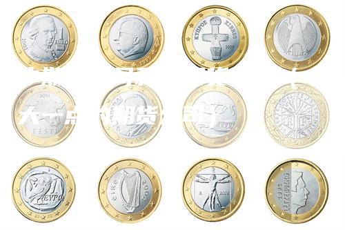 小期货公司和大期货公司（大一点的期货公司）